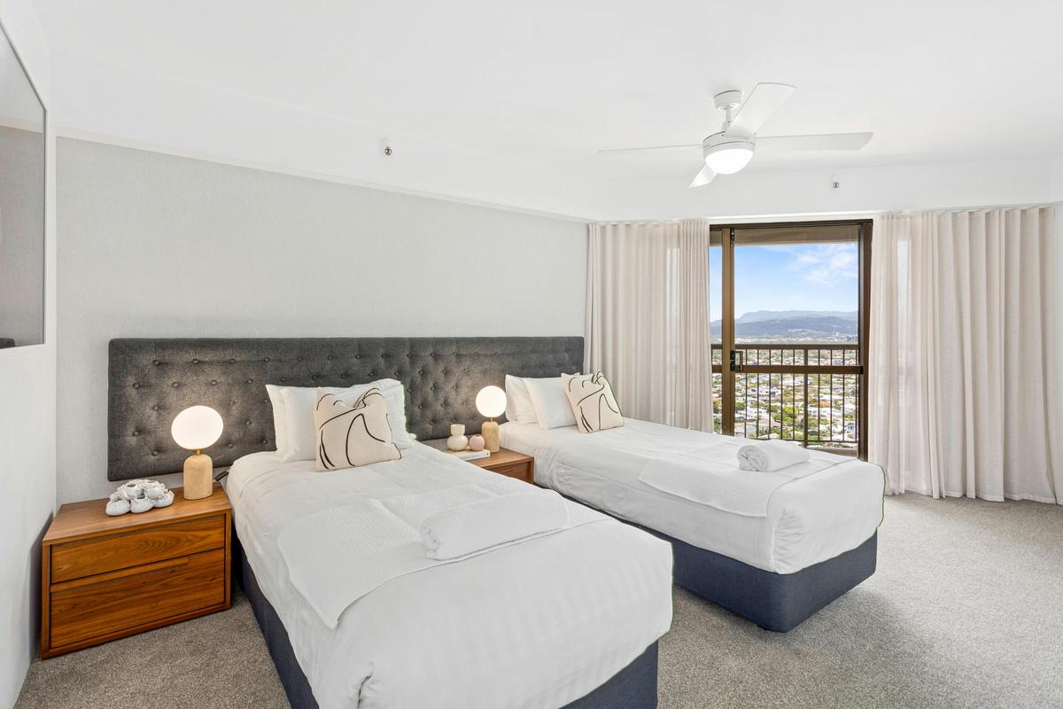 3 Bedroom Ocean View Penthouse