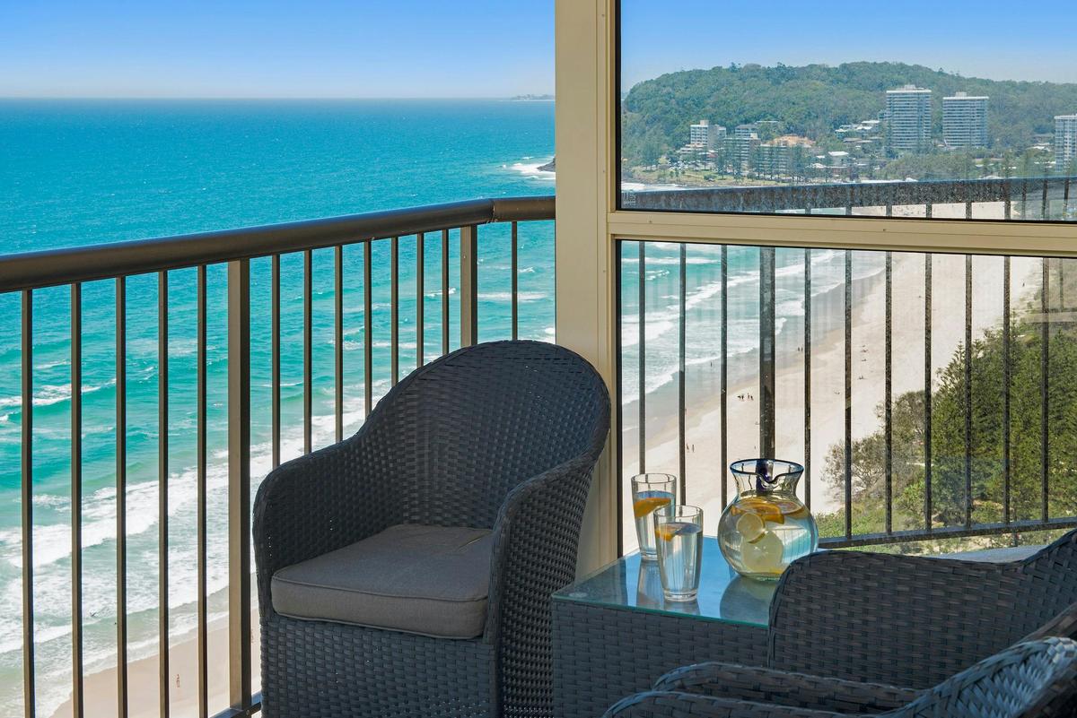 3 Bedroom Ocean View Superior Apartment
