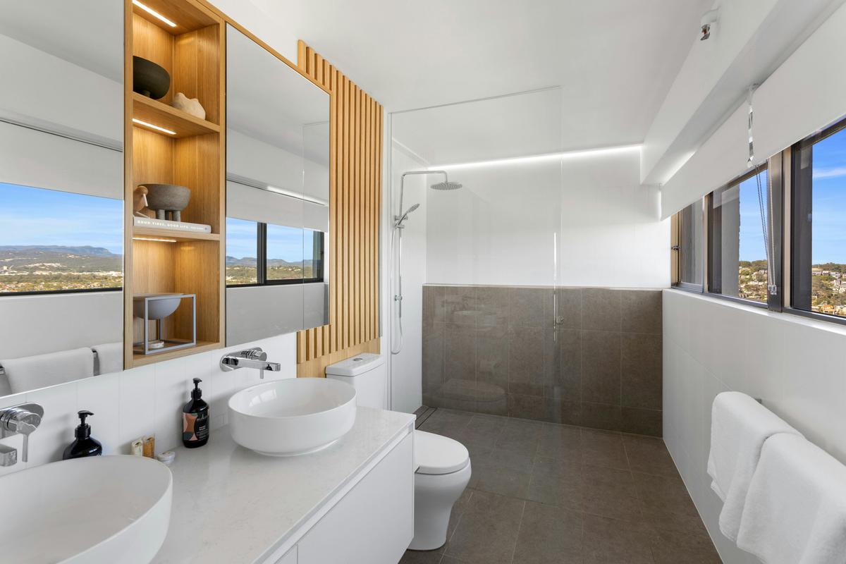 3 Bedroom Ocean View Penthouse