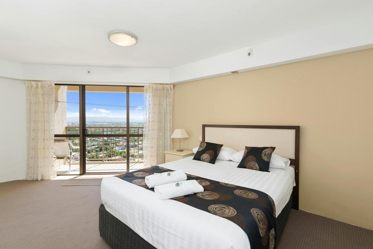 3 Bedroom Ocean View Superior Apartment