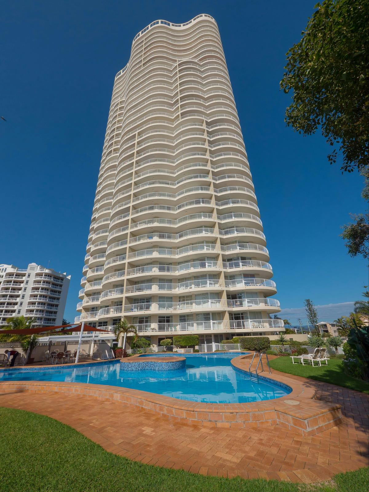 Outdoor Swimming Pool