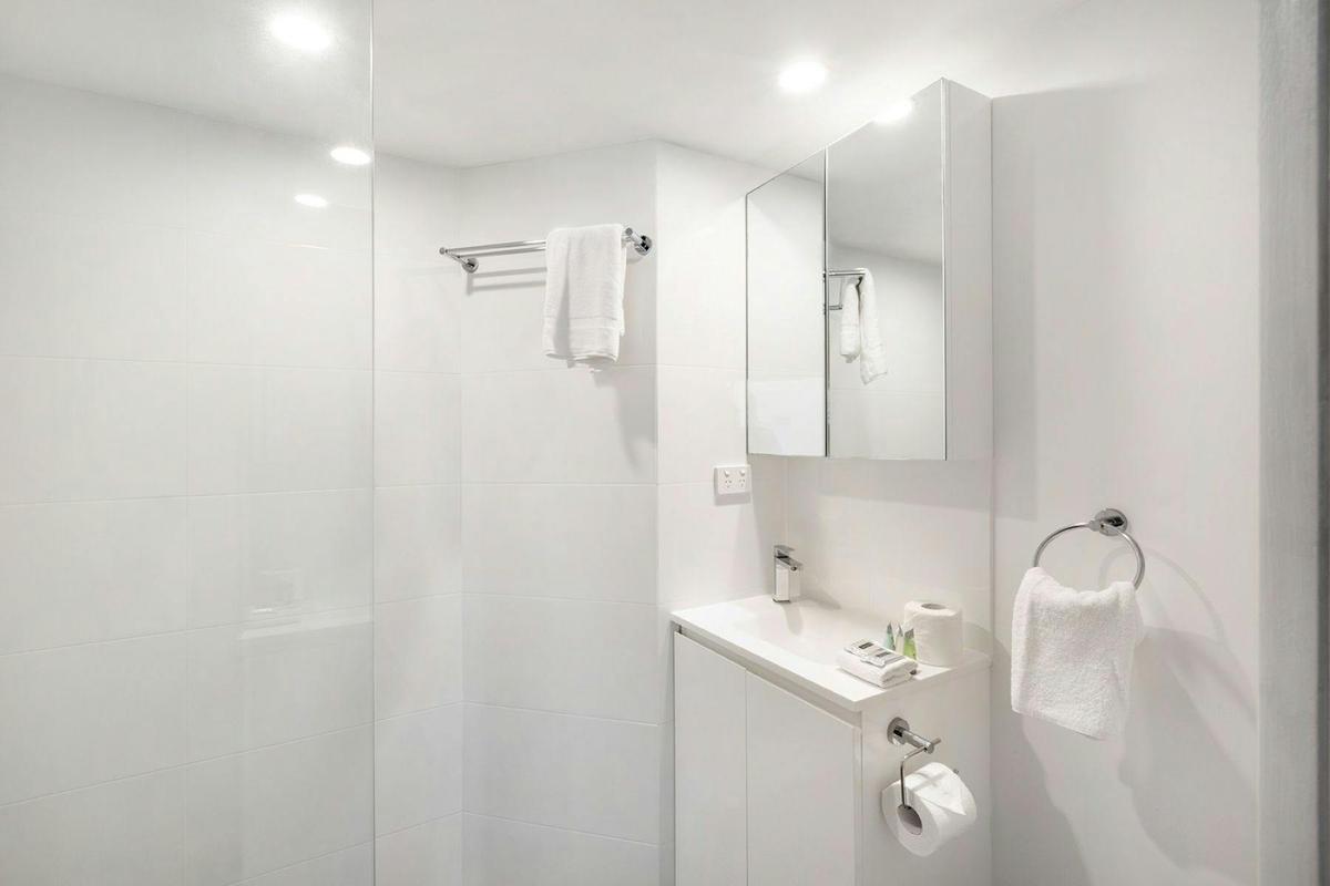 2 Bedroom 2 Bathroom Superior