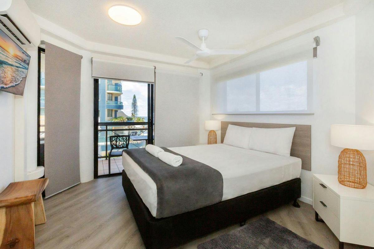 2 Bedroom 2 Bathroom Superior
