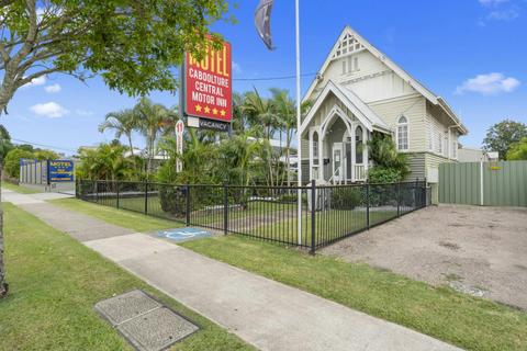 Caboolture Central Motor Inn