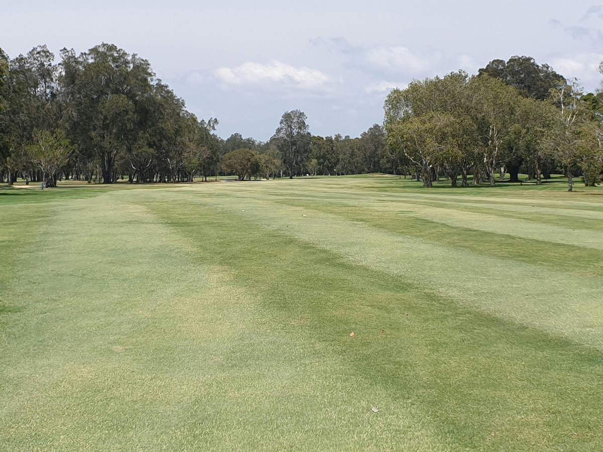 The longest hole on the Island, the 11th is a par 5 of just over 500m in length.
