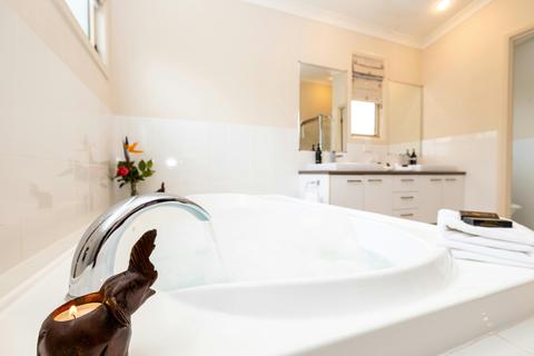 Camelot Boutique Accommodation