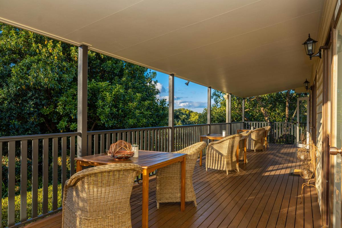 Garden View Verandah