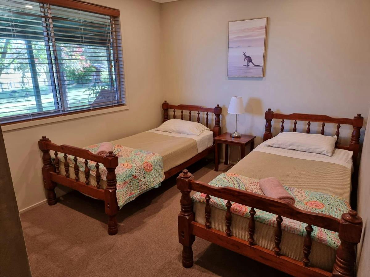 Banksia Suite