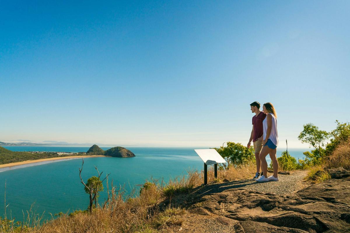 Bushwalking, Capricorn Coast National Park