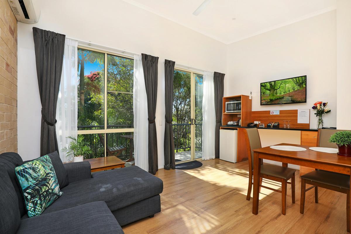 Riverview Suite