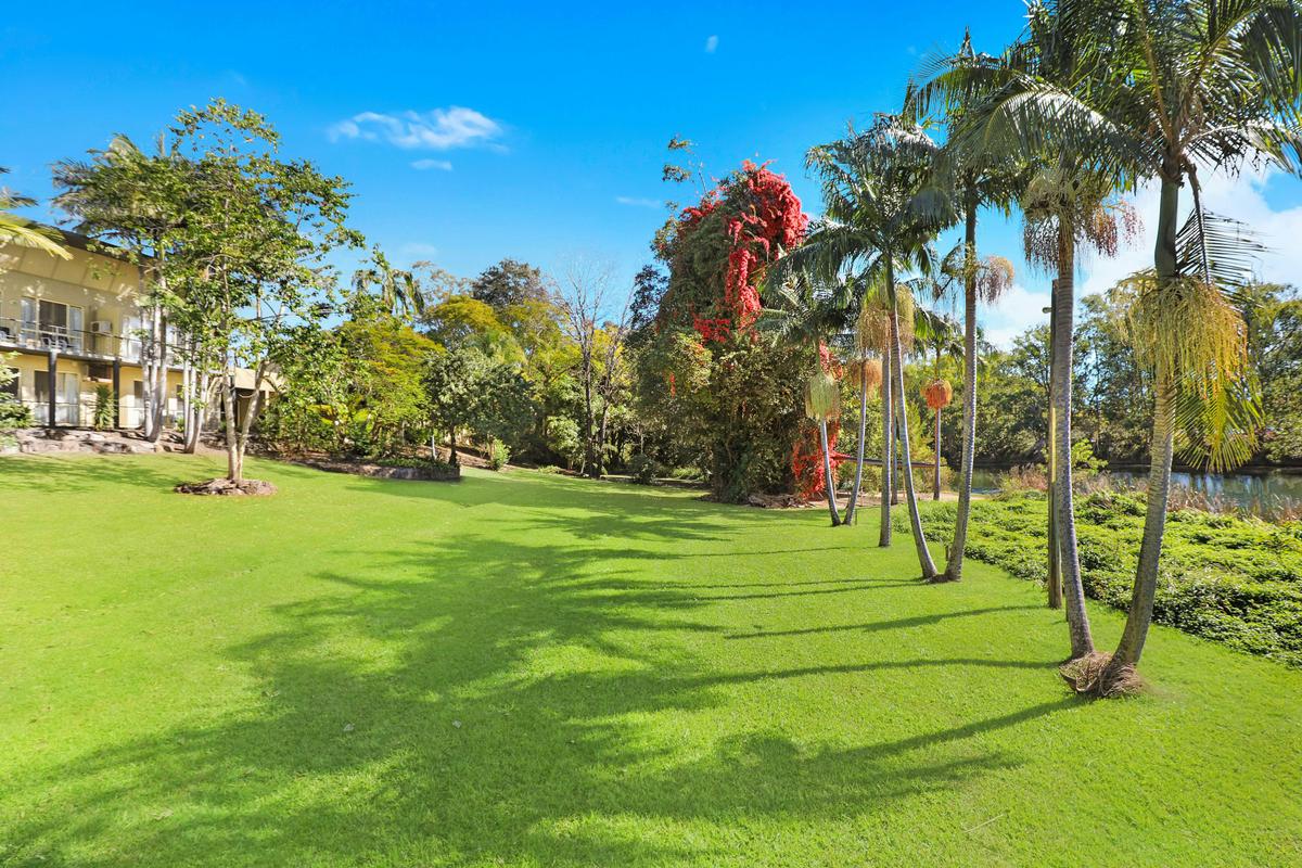 River Garden Area
