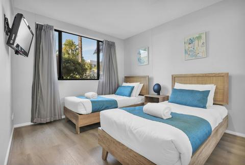 2 Bedroom Garden View - Catalina II
