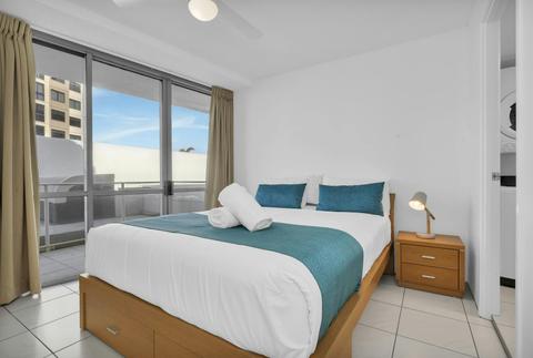 1 Bedroom Garden View - Catalina I