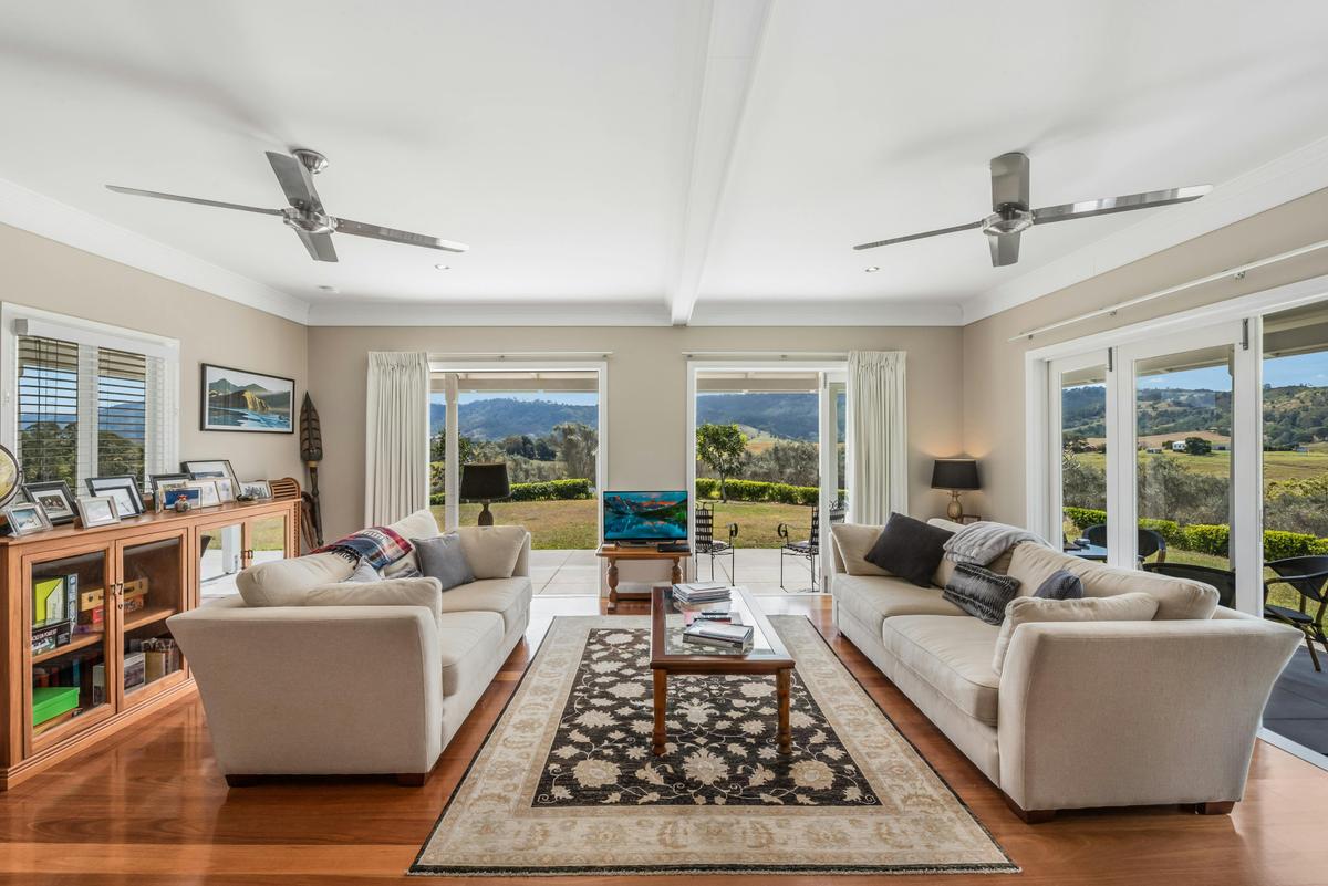 Cascade Cottage @ Mount Pleasant - 40 exclusive acres