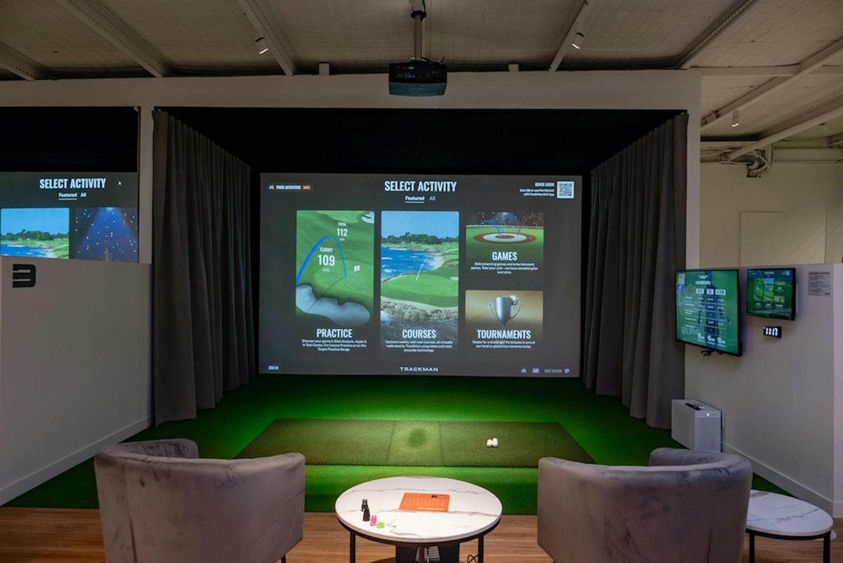 Clubhouse Simulators