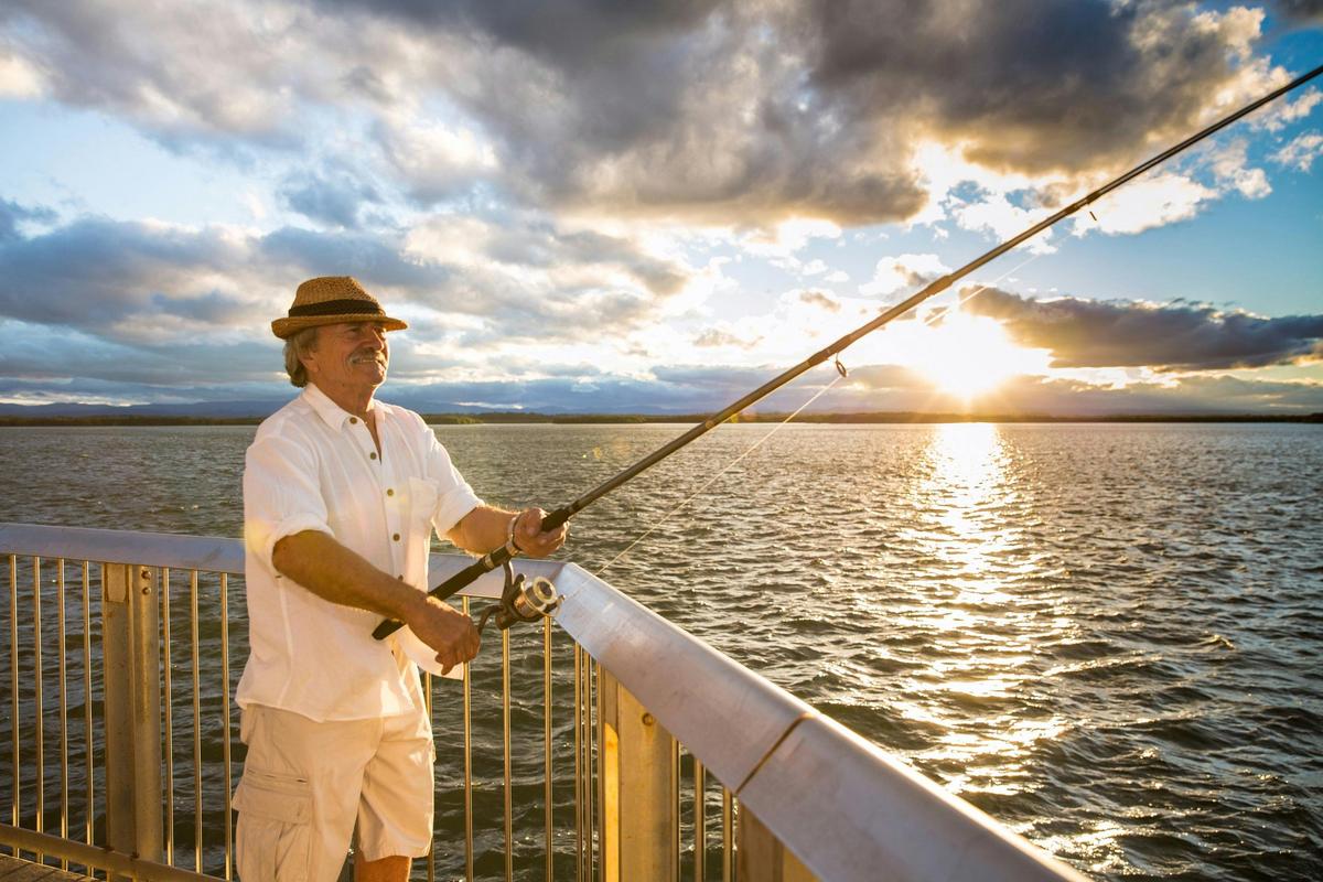 Hornibrook Pier fishing at Clontarf Moreton Bay Region