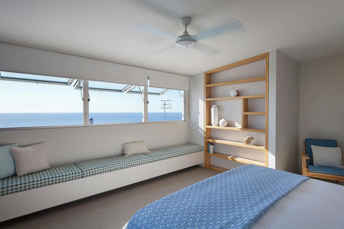 Master bedroom with large ensuite and walk in robe