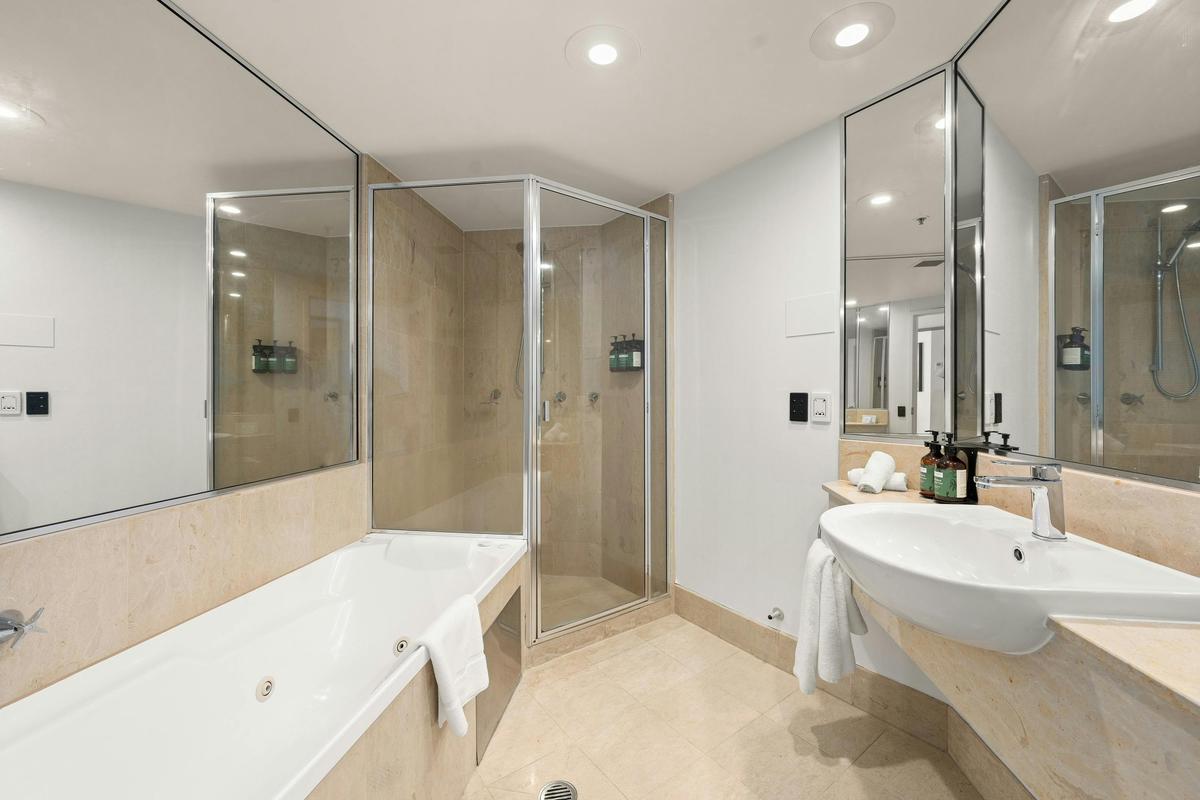 Premium King Oceanview Junior Suite