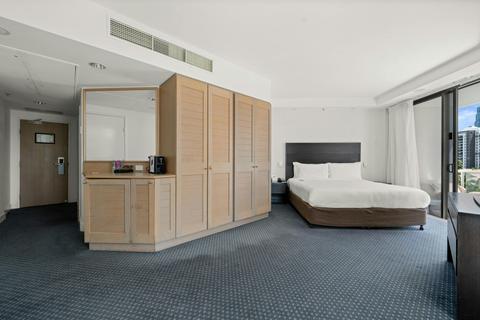 1 King Bed Standard