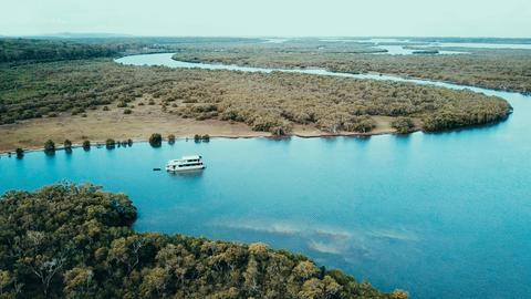Coomera Houseboat Holidays