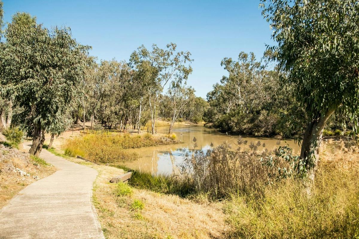 Charleys Creek Walk Chinchilla Condamine River