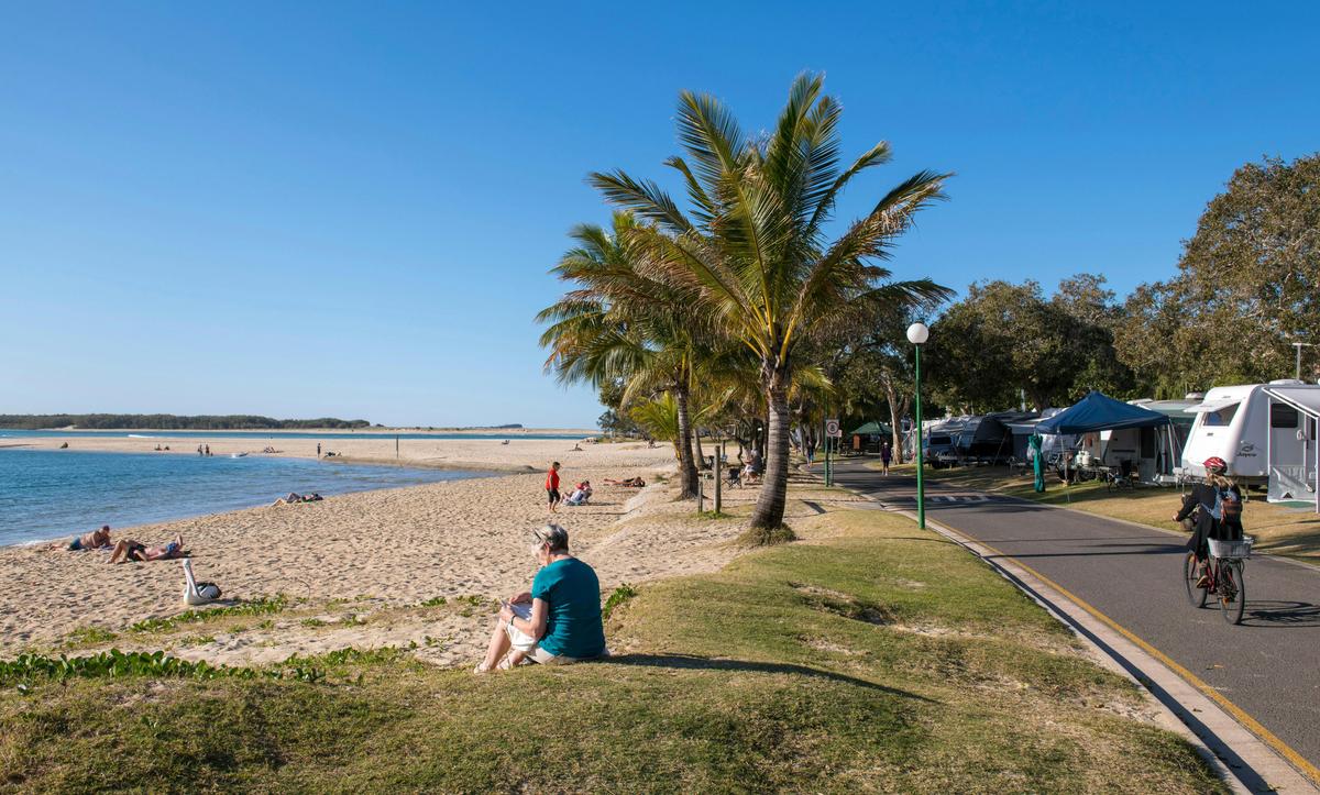 Cotton Tree Holiday Park river side