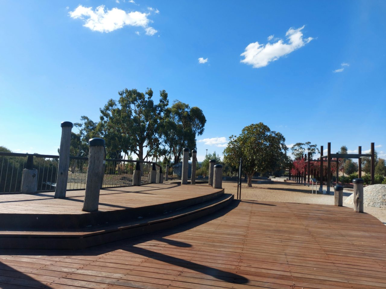Moama botanic gardens within the reserve