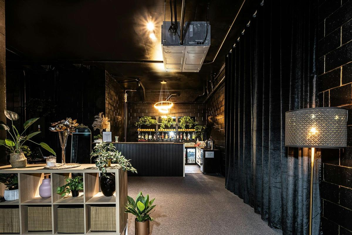 Club Noir - Bar