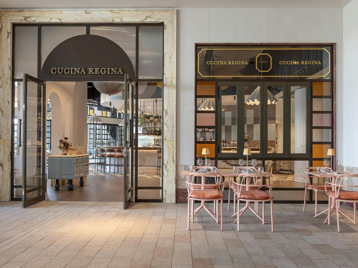 The front entrance of Cucina Regina
