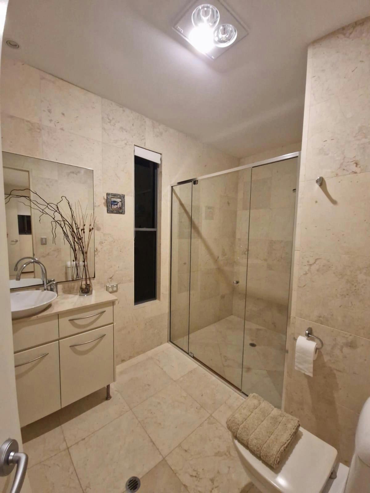 Coolum Luxury Getaway Bed and Breakfast