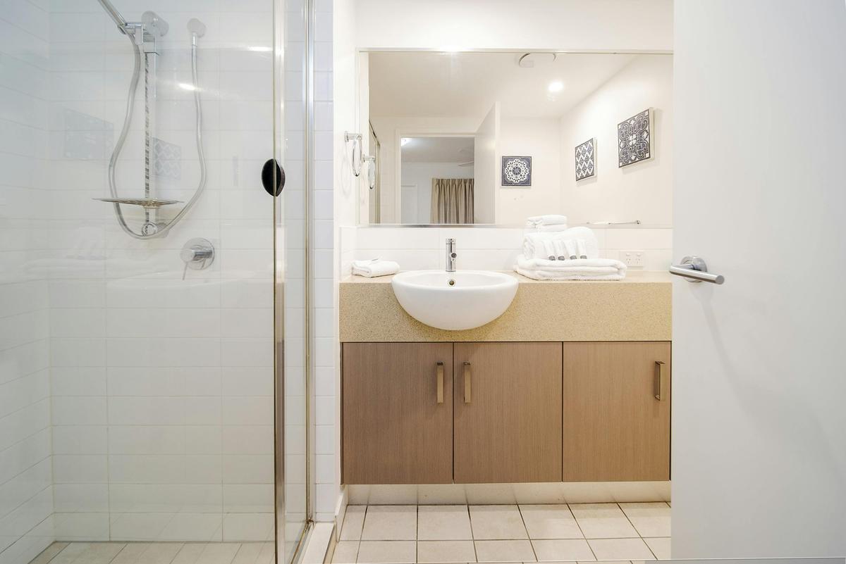 One Bedroom Apartment