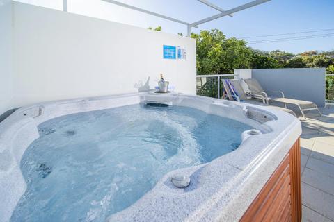 Three Bedroom Spa Villa