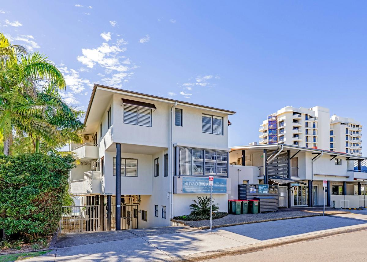 Coolum Beach Resort Entrance