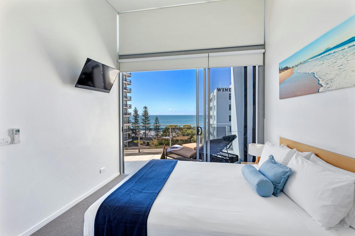 Bedroom - Top Floor Ocean View Apartment