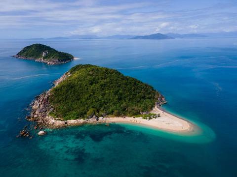 Cassowary Coast 3 Day Sea Kayak Journey