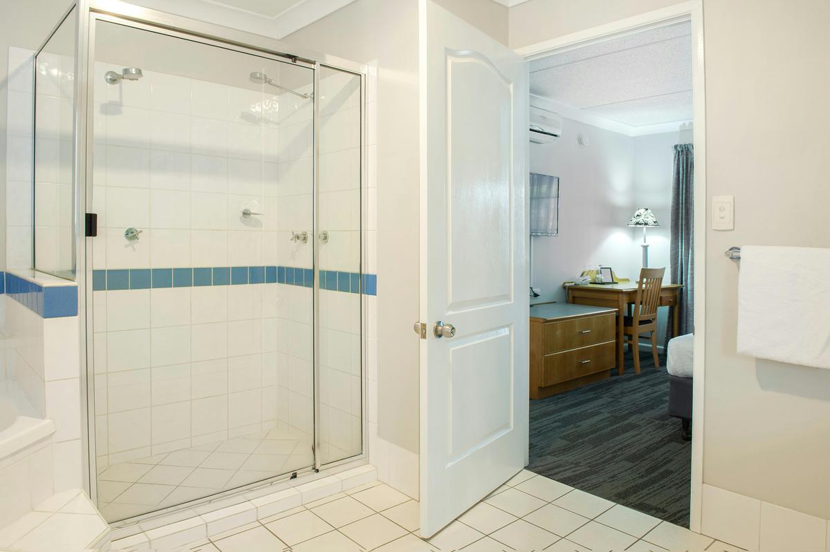 One Bedroom Spa Apartment
