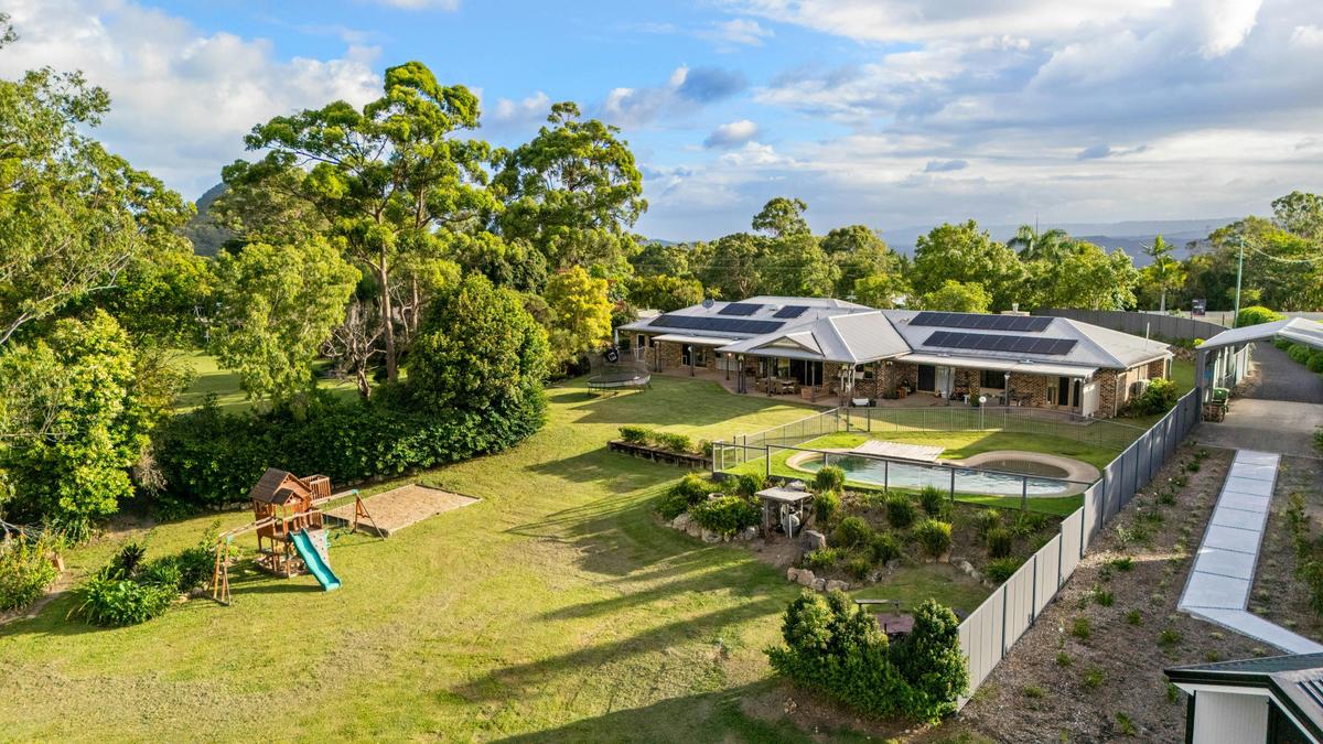 manor coastview estate