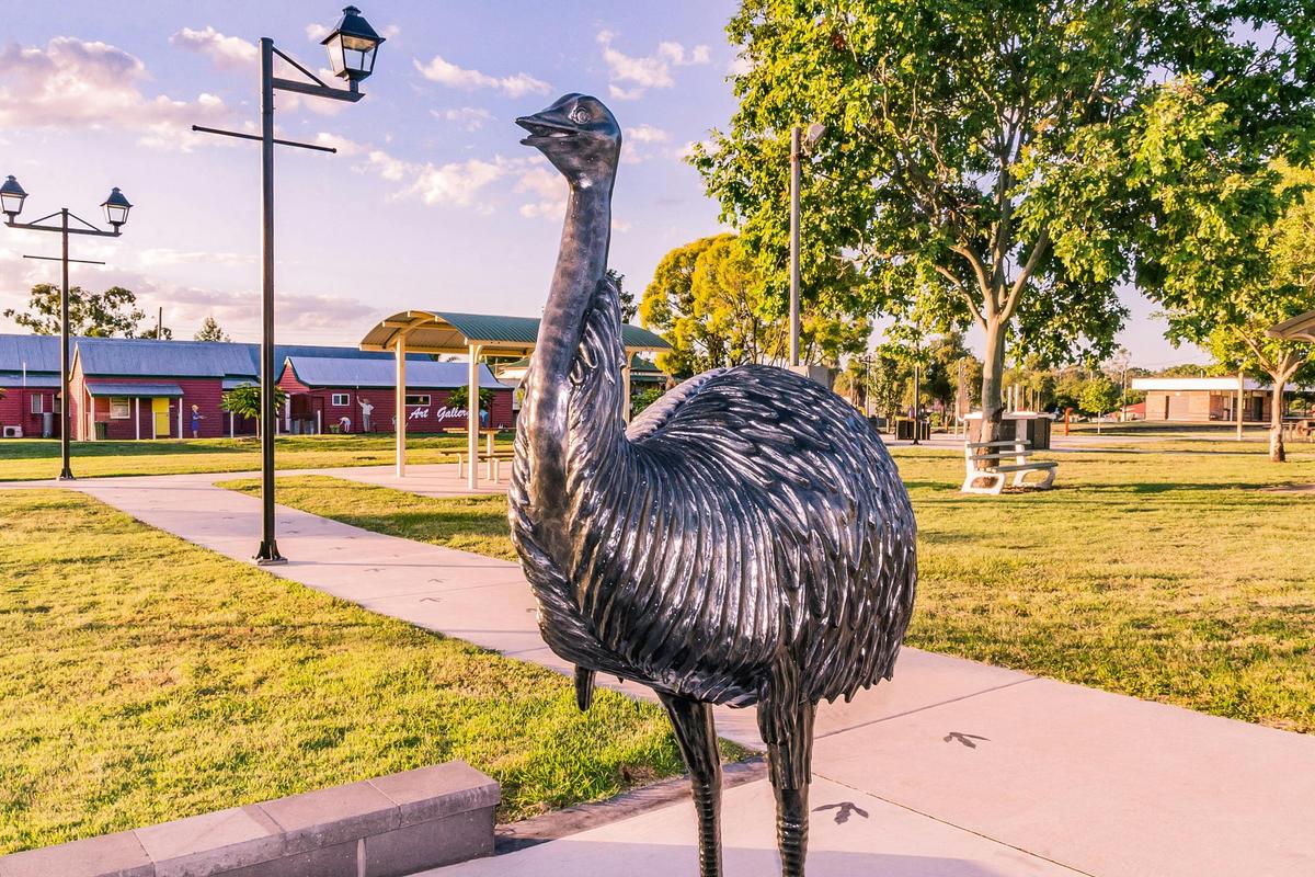 Emu