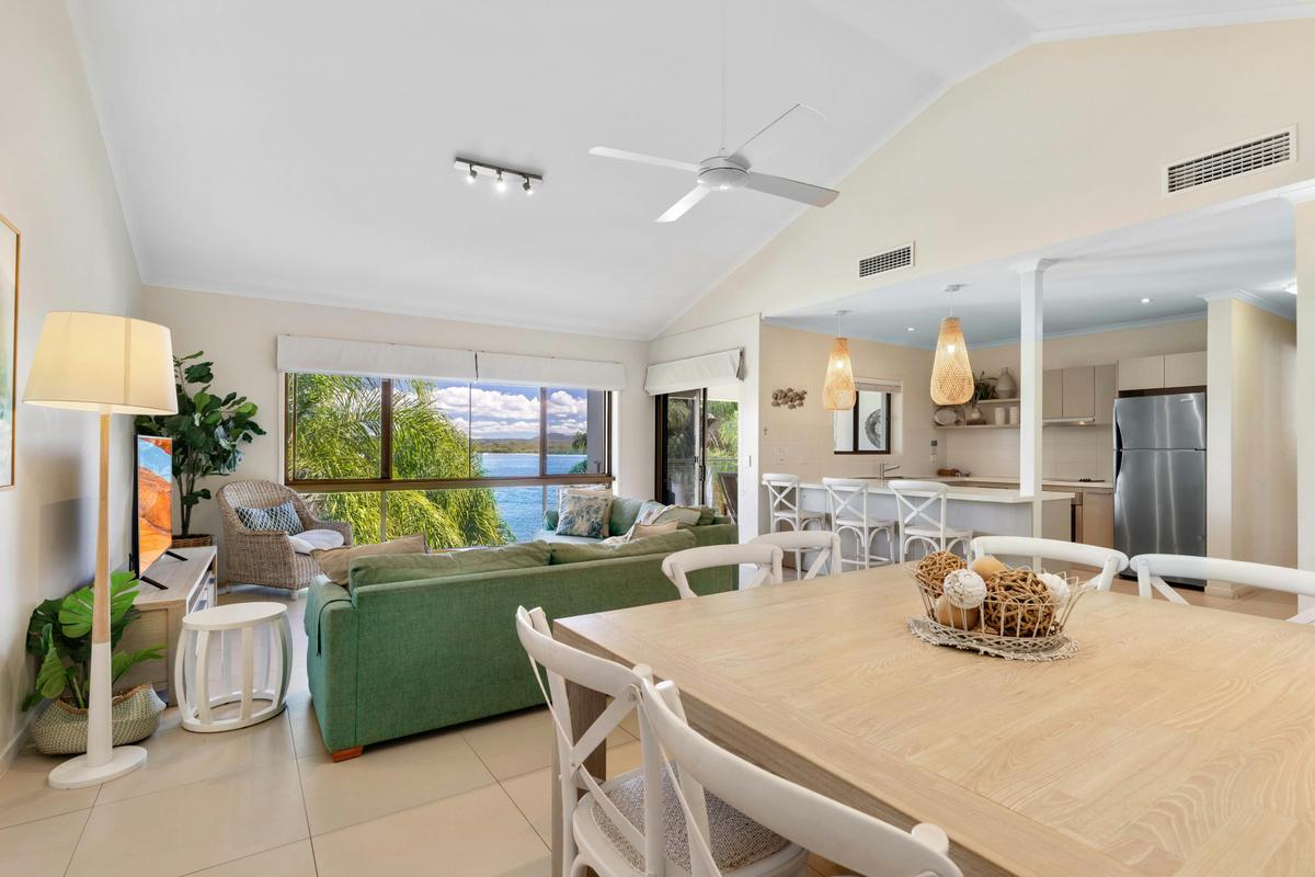 Beachfront Premium Apartment