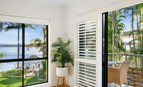 Beach View Apartment