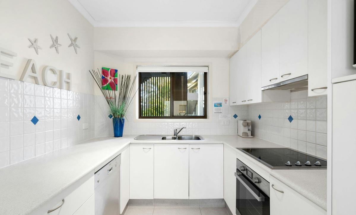 Beach View Apartment