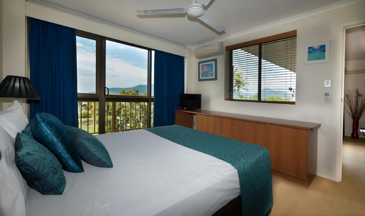 Deluxe 2 Bedroom Oceanview Apartment