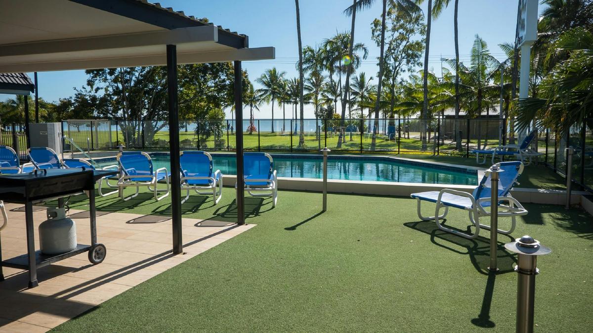 Deluxe 2 Bedroom Oceanview Apartment
