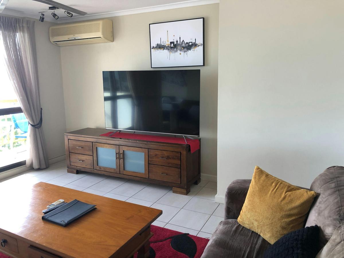 Penthouse 2 Bedroom Oceanview Apartment