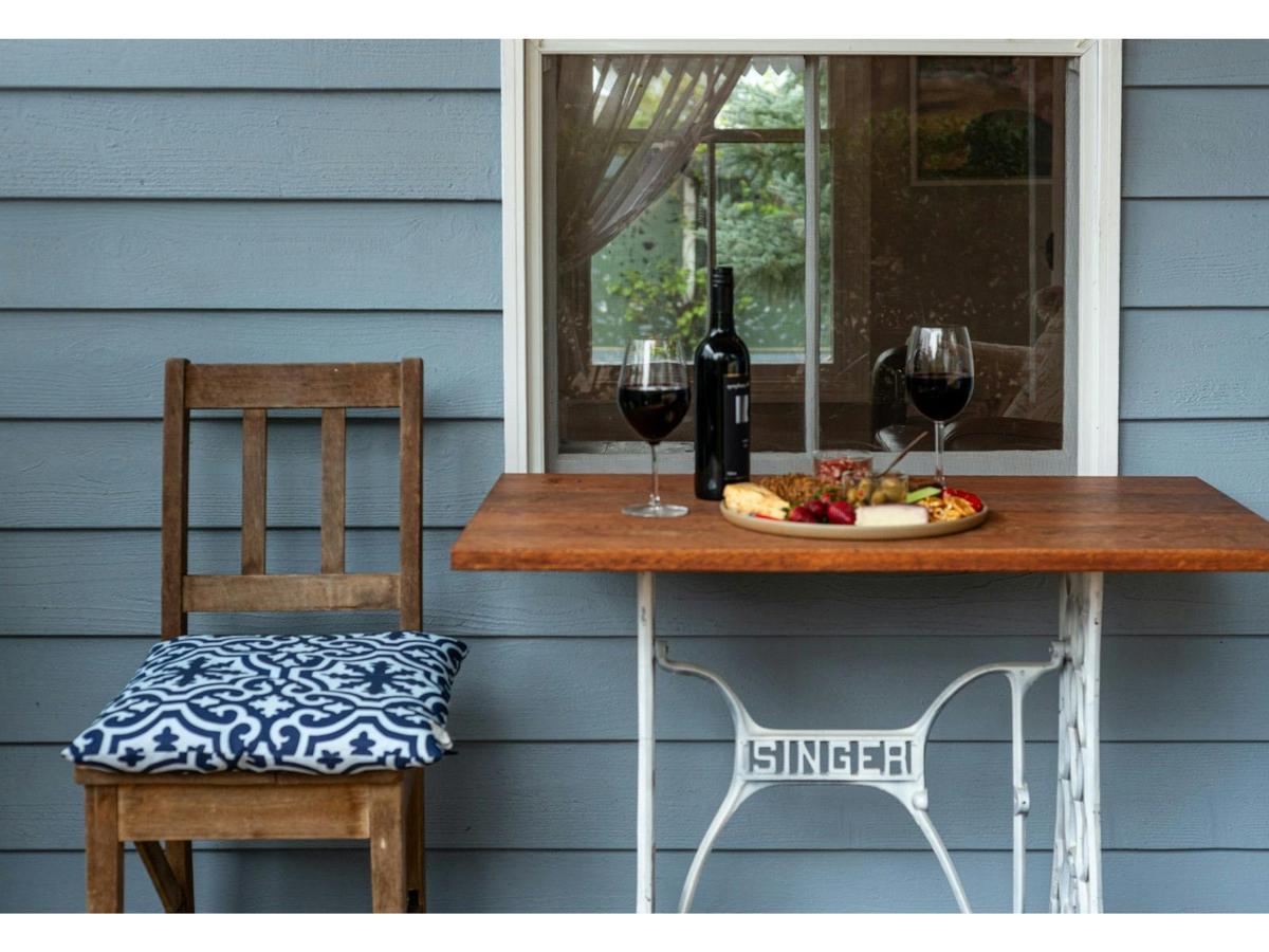 Camelia Cottage