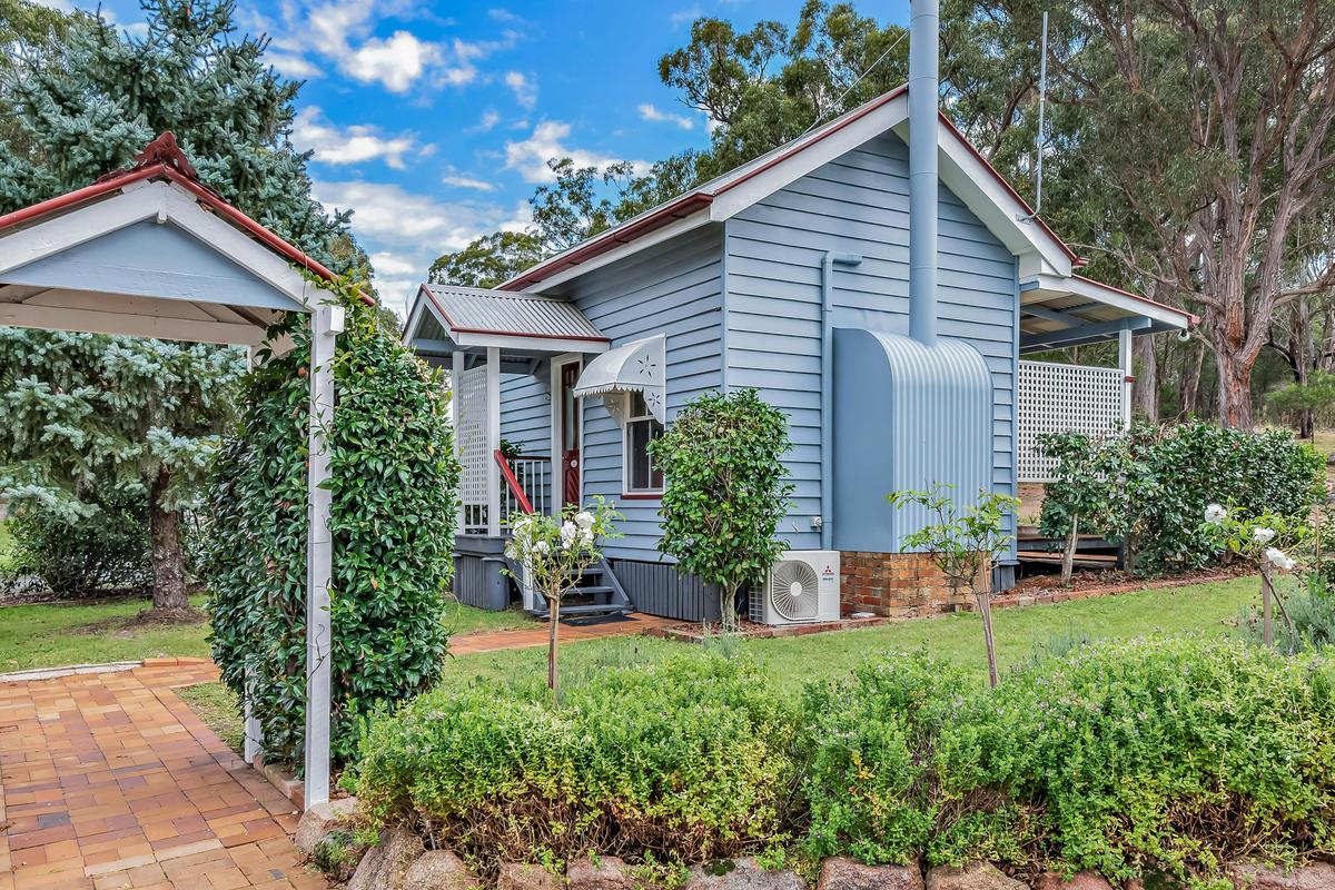Camelia Cottage