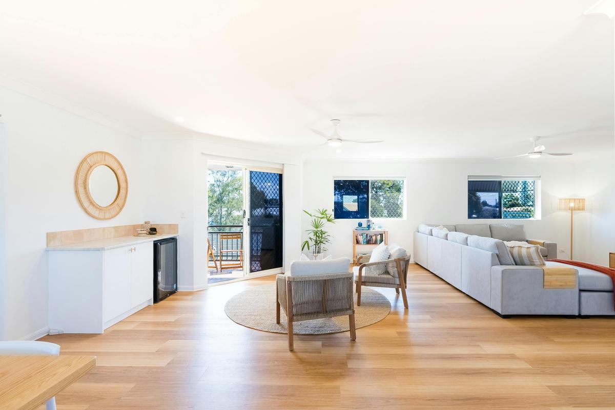 Lounge area