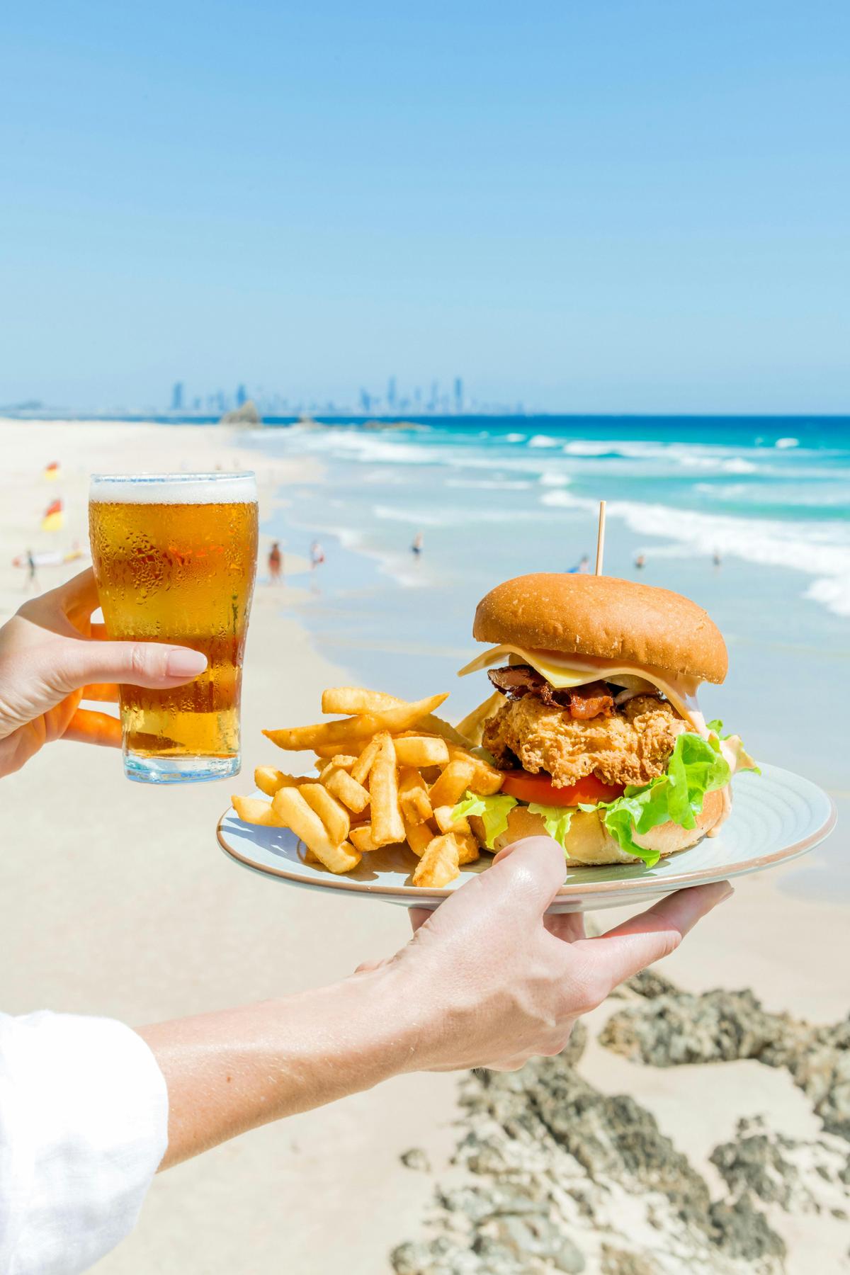 Currumbin Surf Club Beer and Burger