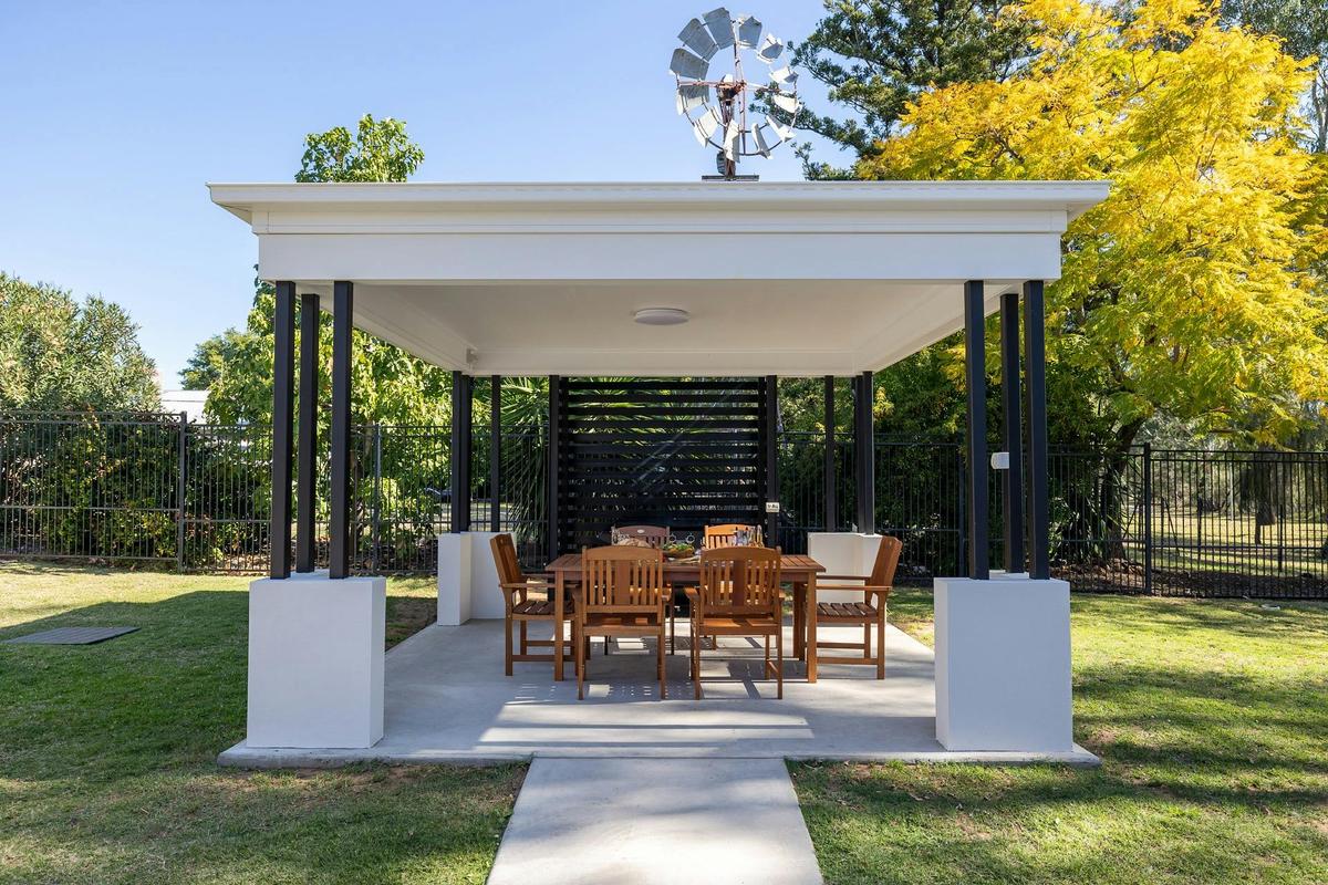 Newly Renovated BBQ Area