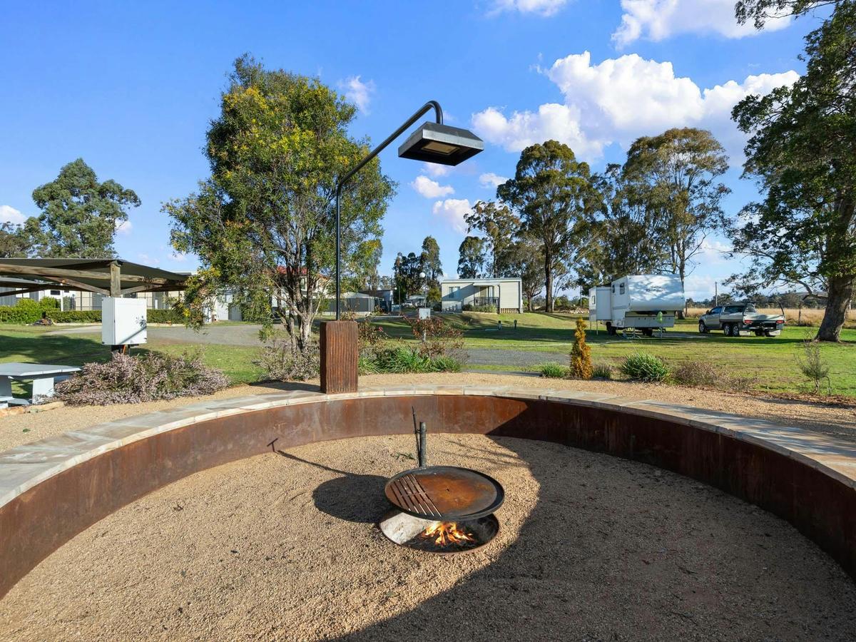Crows Nest Tourist Park